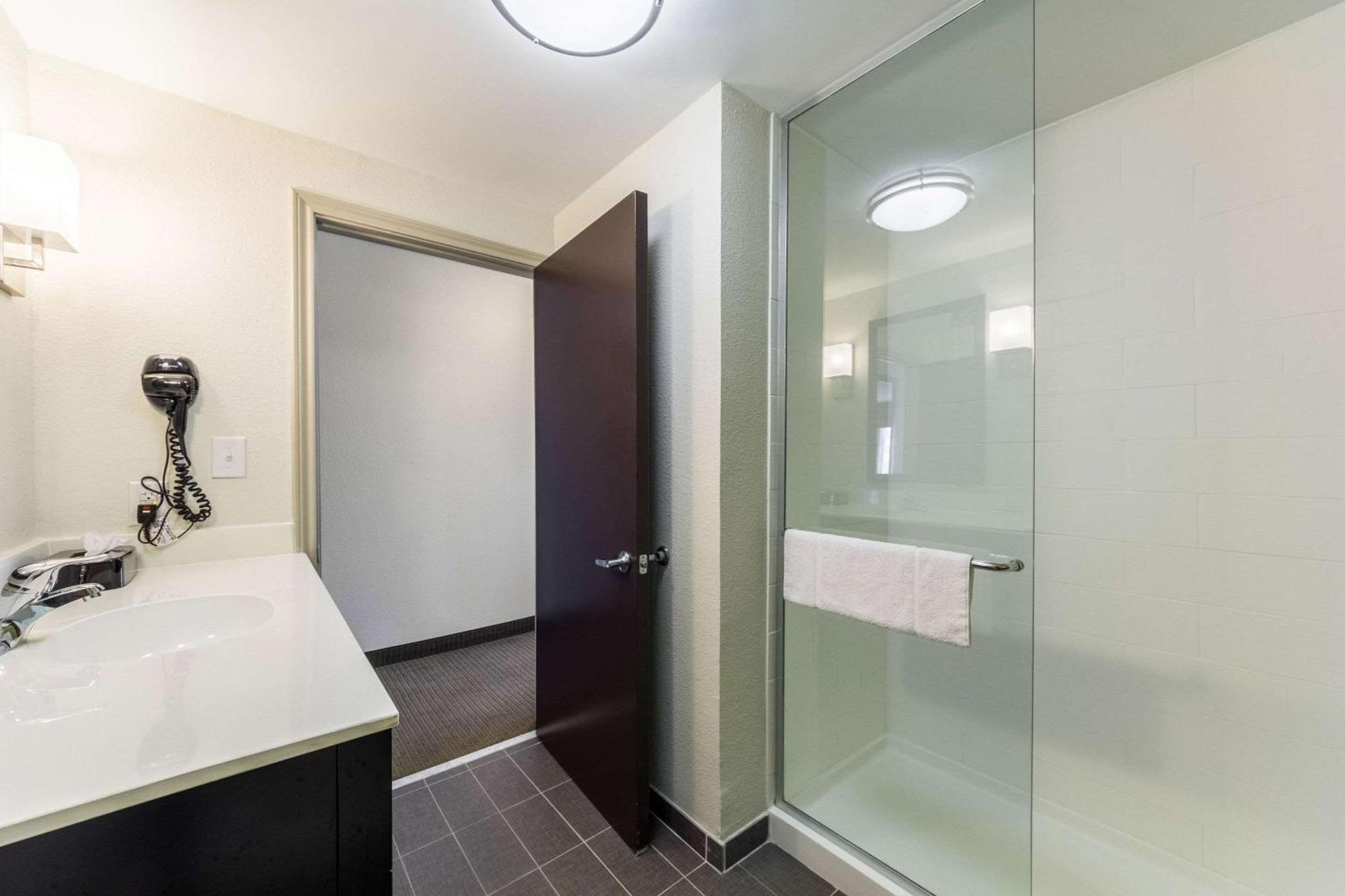 Sleep Inn & Suites Jourdanton - Pleasanton Екстер'єр фото